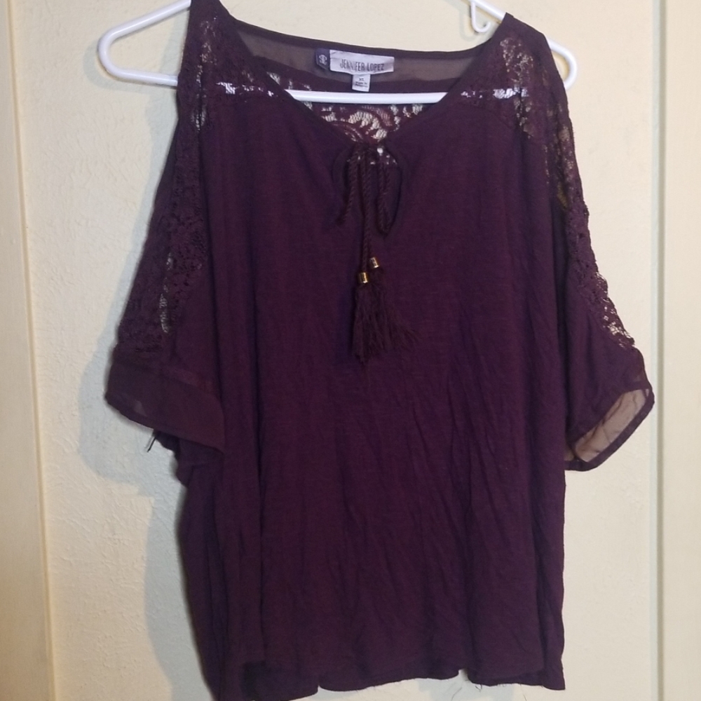 JLO maroon cold sholder lace accent top